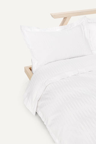 Jacquard Organic Cotton Duvet Cover - Pure White