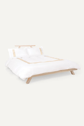 Simar Embroidered Duvet Cover - Classic White & Gold