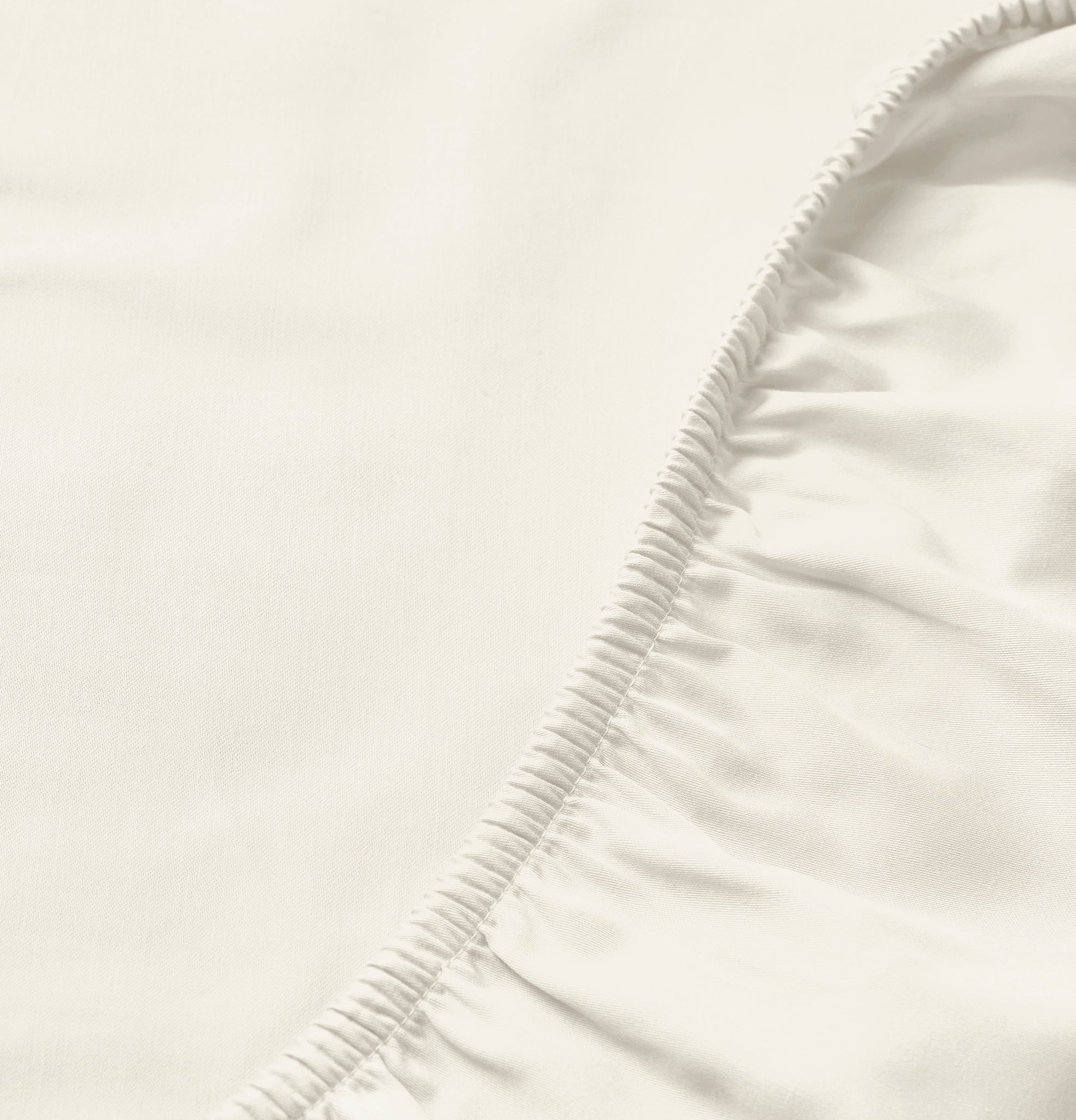 Sateen Organic Cotton Fitted Sheet - Iridescent Ivory
