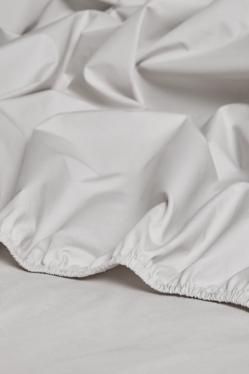 Percale Organic Cotton Fitted Sheet - Equinox Silver