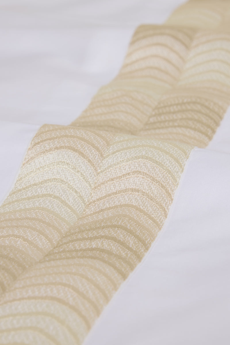 Simar Embroidered Pillowcases - Classic White & Gold